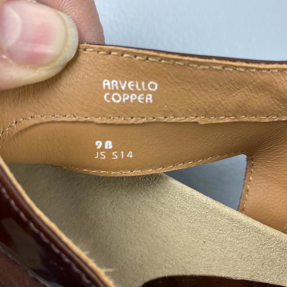 Earthies Brown Sandals - Picture 4 of 10